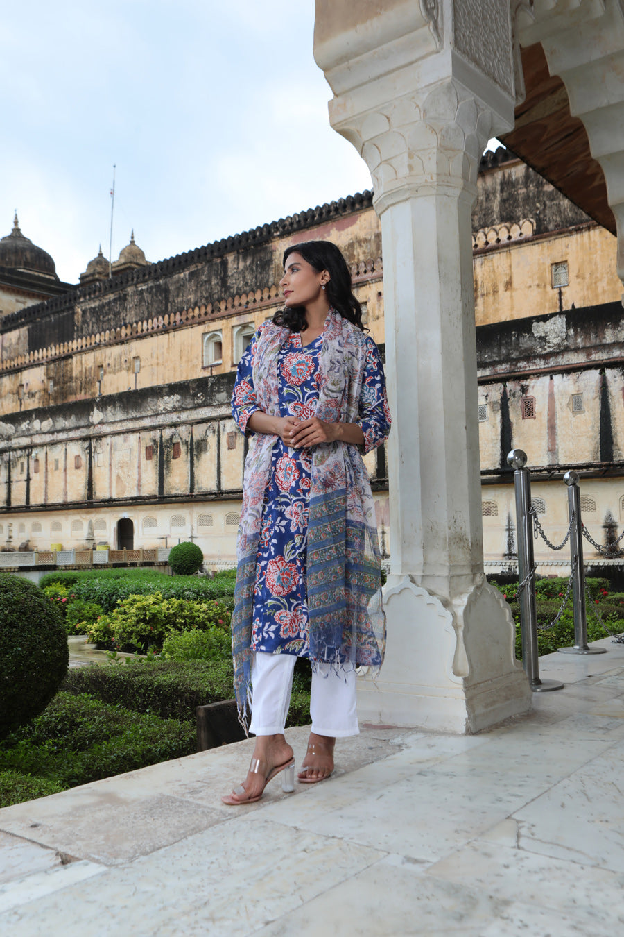 Chaap ae Surmayi - Kurta Set