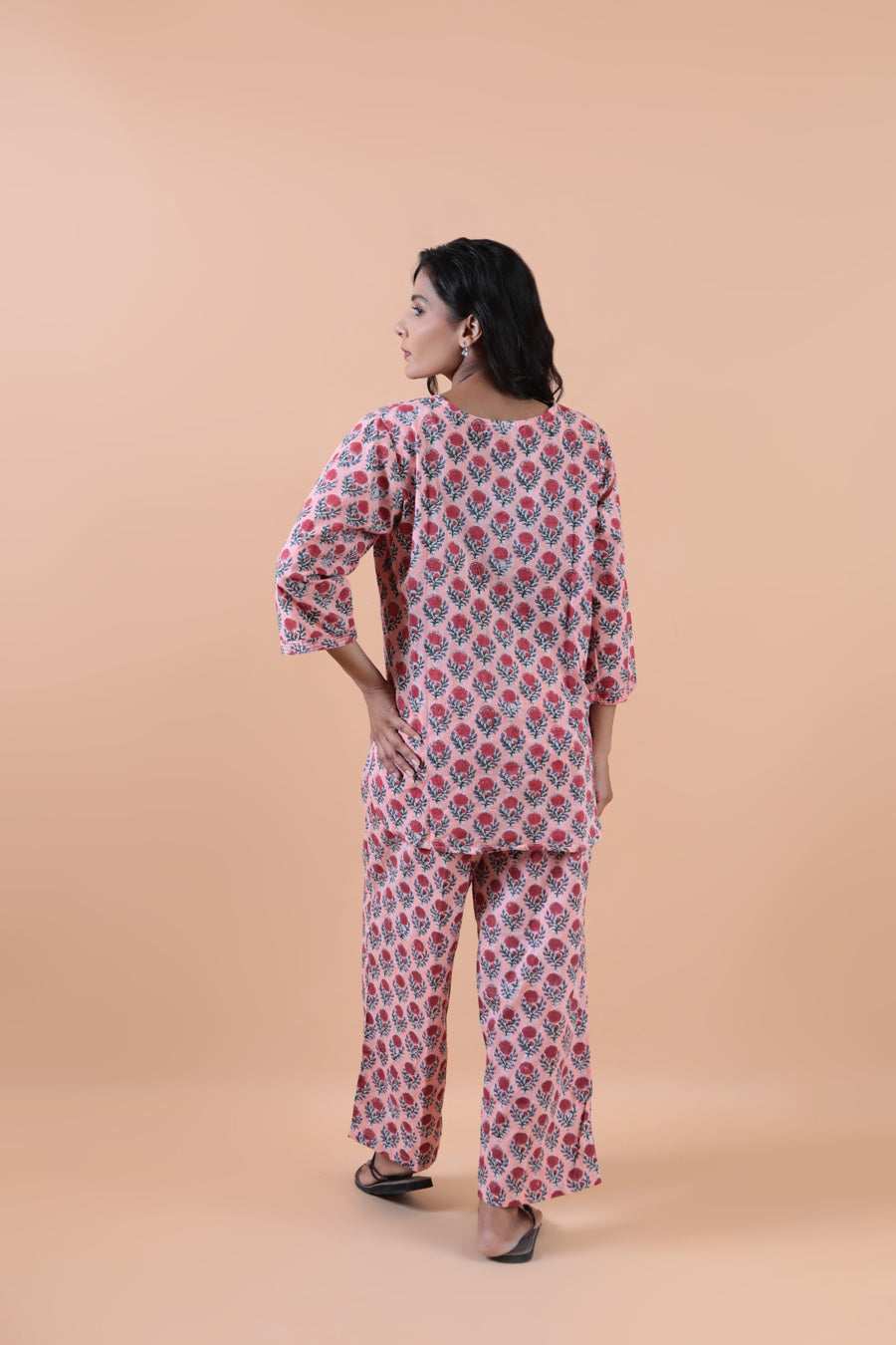 Gulaabi Bagh - Loungewear