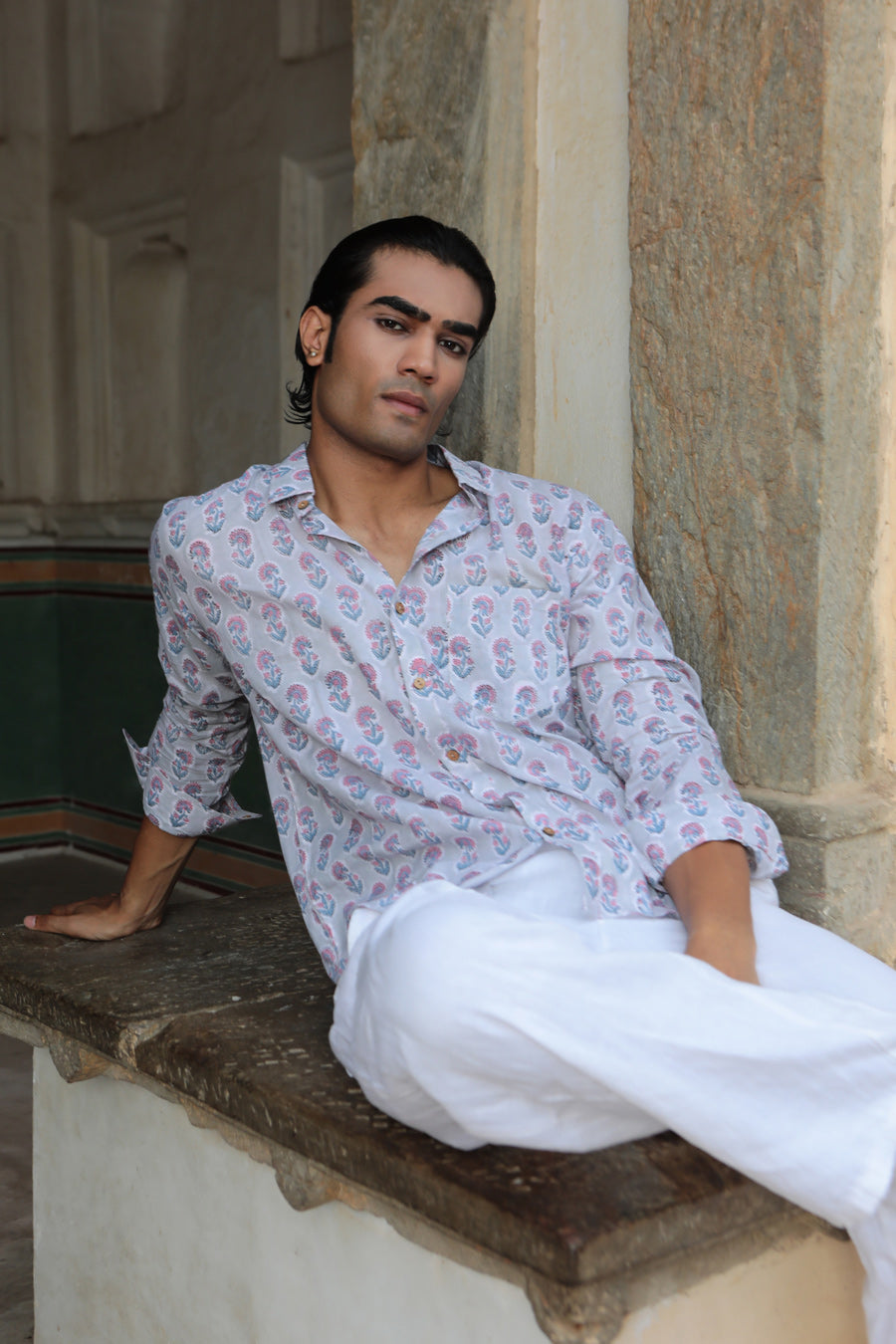 Motif Memoir  – Men’s Shirt