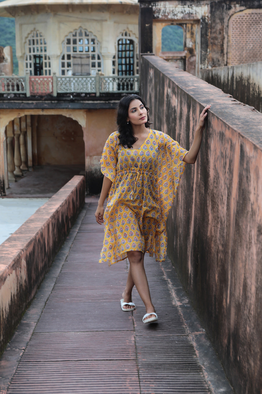 Surya Leher - Kaftan